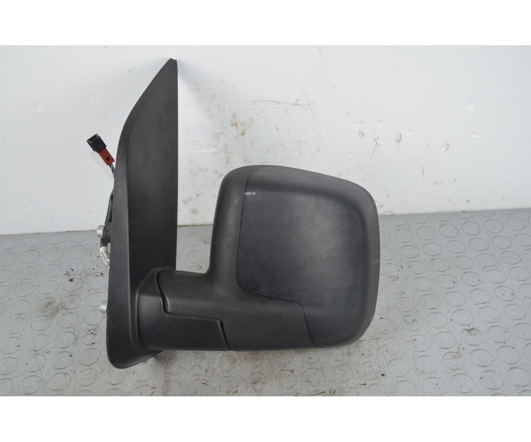 Specchietto retrovisore esterno SX Fiat Fiorino dal 2007 in poi Cod 735714776 1718782084994 Specchietto retrovisore esterno SX Fiat Fiorino dal 2007 in poi Cod 735714776 1718782084994