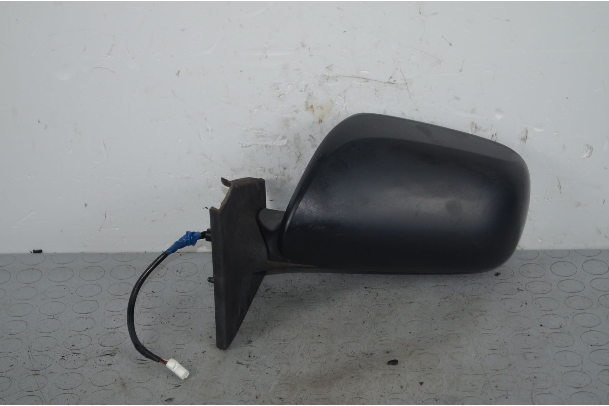 Specchietto retrovisore esterno SX Toyota Yaris II Dal 2005 al 2011 Cod 879400D240  1719225902349