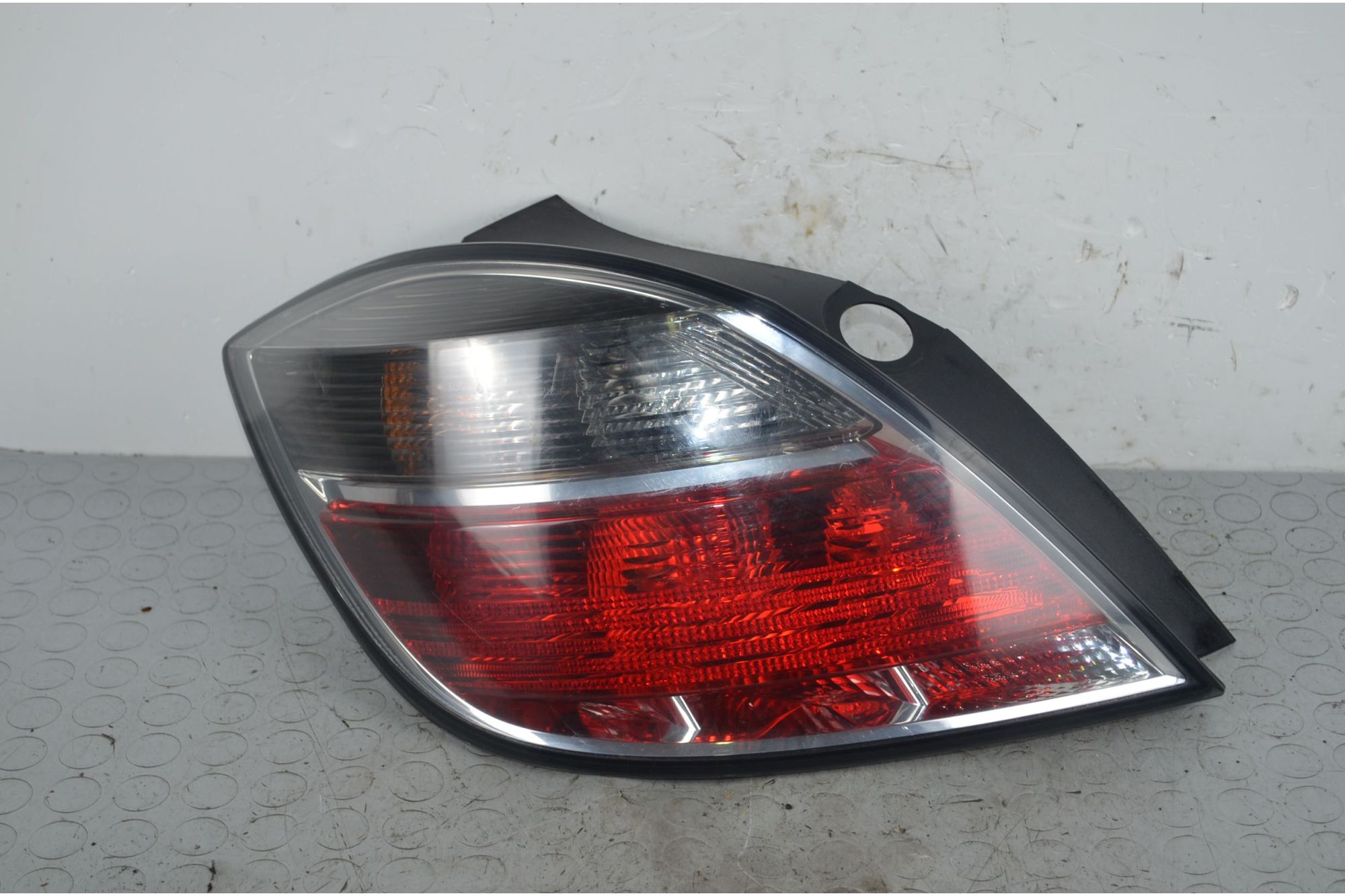 Fanale Stop posteriore SX Opel Astra H Dal 2004 al 2011 Cod 93190790  1719307791571