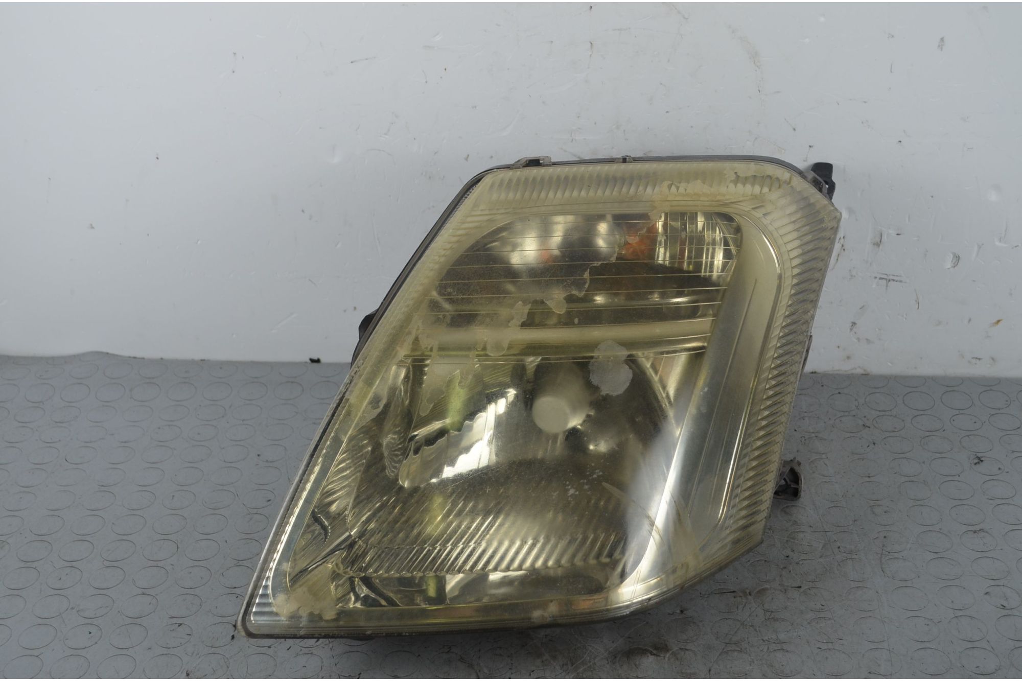 Faro Anteriore SX Citroen C2 dal 2003 al 2009 Cod 620870  1702307872876