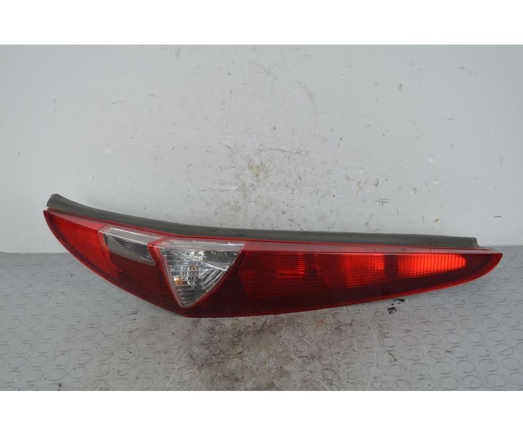 Fanale Stop posteriore DX Fiat Punto 3 porte Dal 2003 al 2011 Cod 46794077 1719995156645 Fanale Stop posteriore DX Fiat Punto 3 porte Dal 2003 al 2011 Cod 46794077 1719995156645
