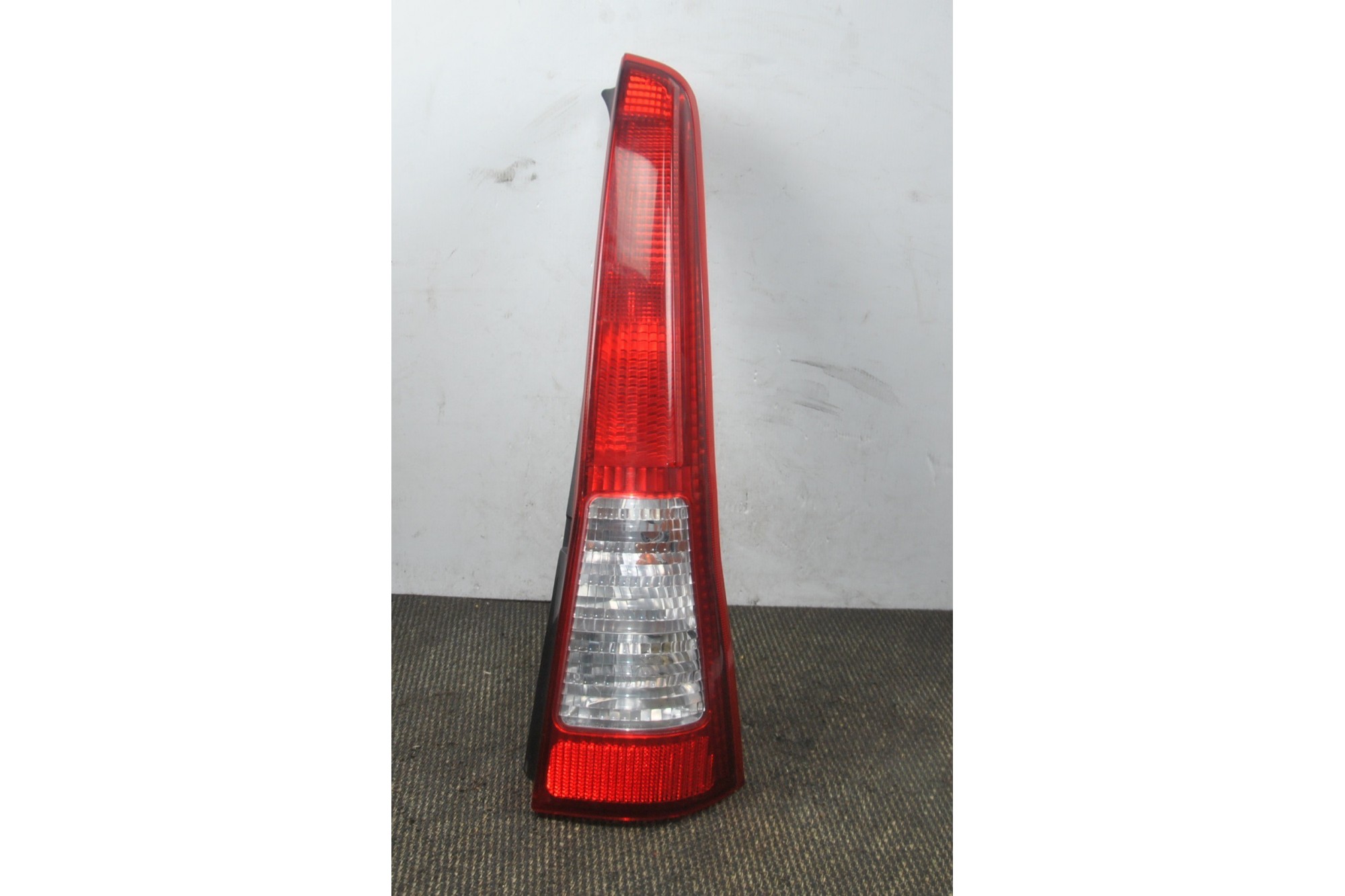 Fanale stop posteriore DX Daihatsu Cuore VI dal 2003 al 2006 cod. 81550B2030  2411111173497