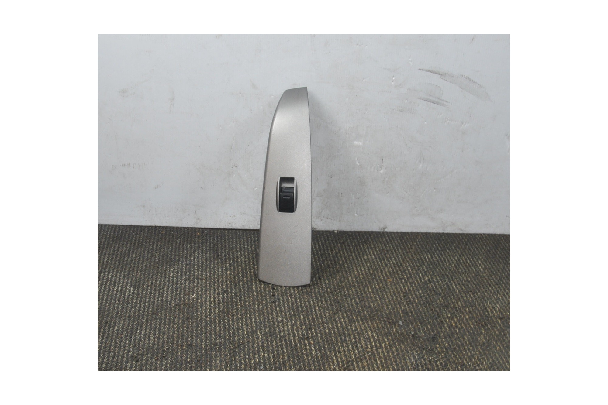 Pulsantiera alzacristalli posteriore Destra DX Toyota Prius Dal 2003 al 2009 Cod. 74271-47050  2411111173671