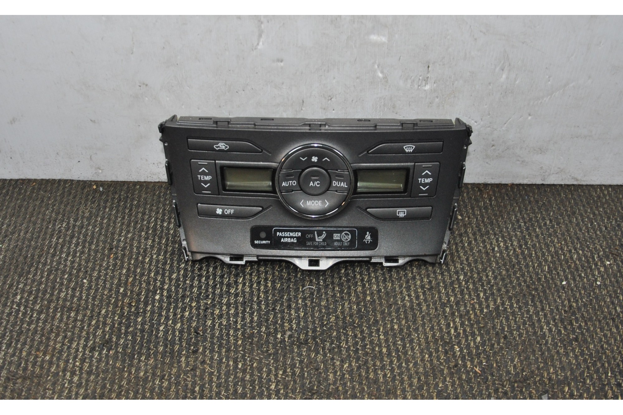 Controllo Comando Clima Toyota Auris Dal 2007 al 2012 cod 55900-02221  2411111174975