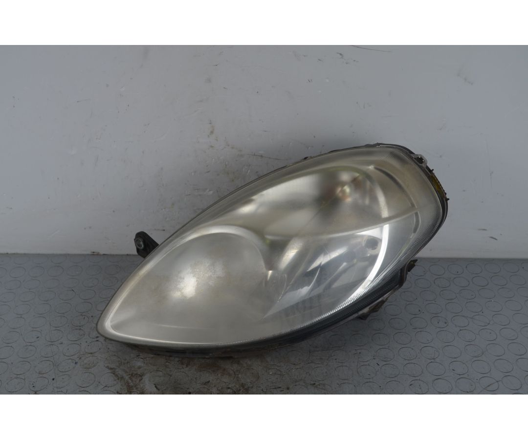 Faro anteriore SX Lancia Ypsilon Dal 2003 al 2011 Cod 51774224 1721374264360 Faro anteriore SX Lancia Ypsilon Dal 2003 al 2011 Cod 51774224 1721374264360