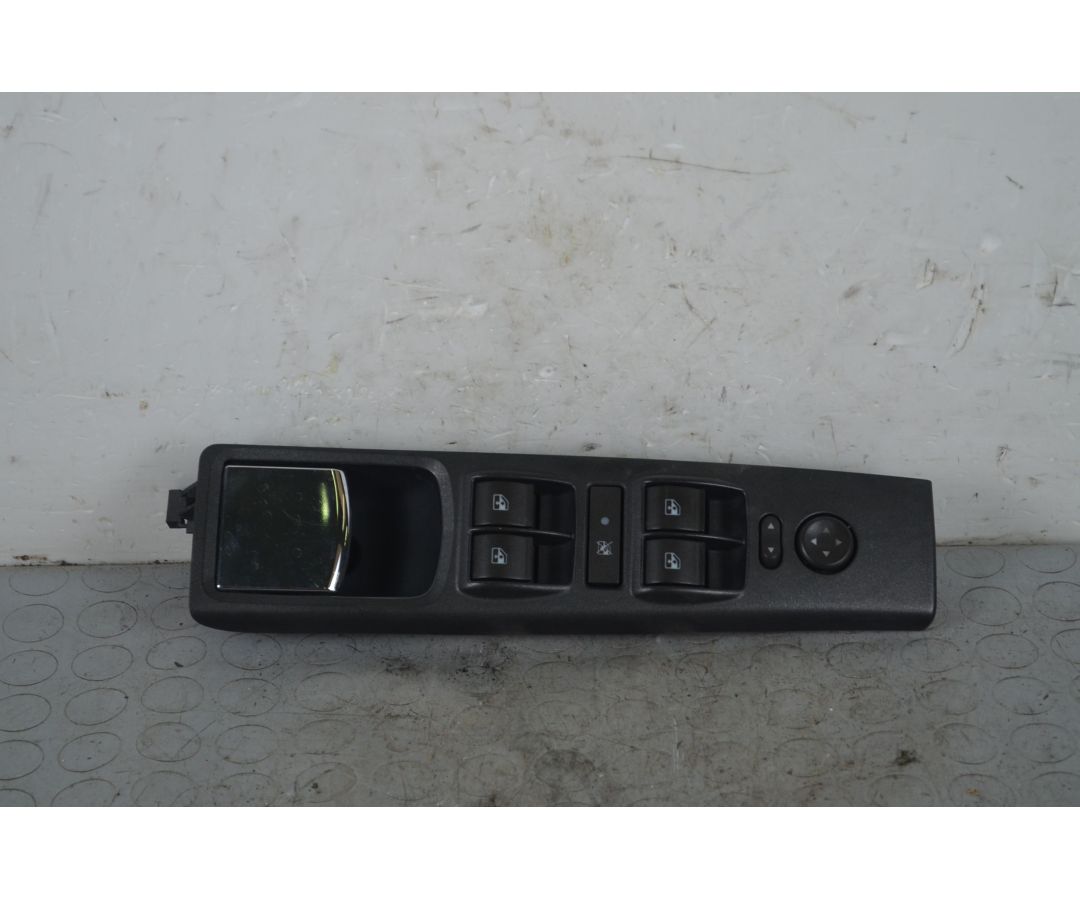 Pulsantiera alzacristalli anteriore SX Lancia Musa Dal 2008 al 2012 Cod 735453191  1721915708810