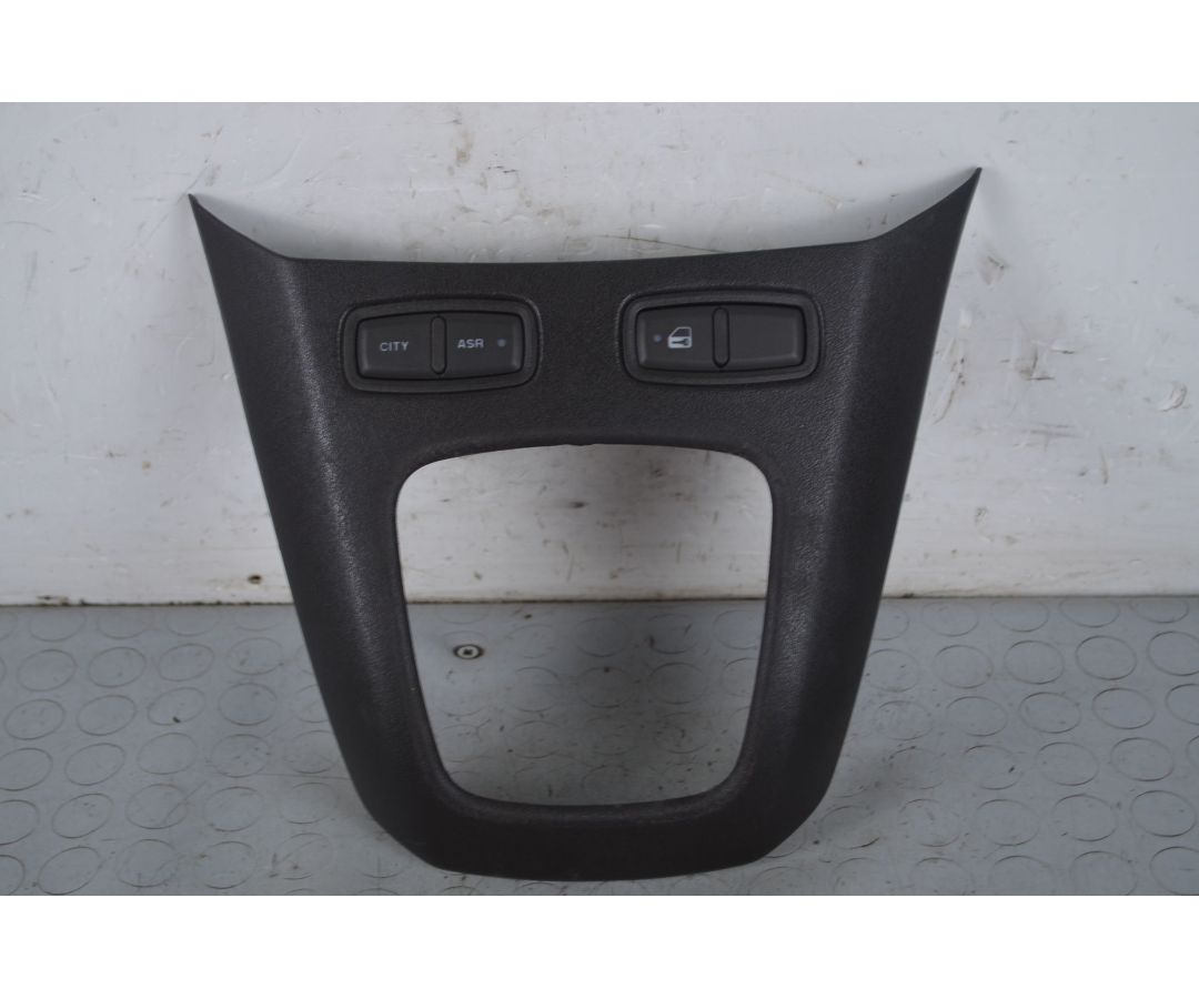 Cornice cuffia del cambio Lancia Musa Dal 2007 al 2011 Cod 735324543 1722606876801 Cornice cuffia del cambio Lancia Musa Dal 2007 al 2011 Cod 735324543 1722606876801