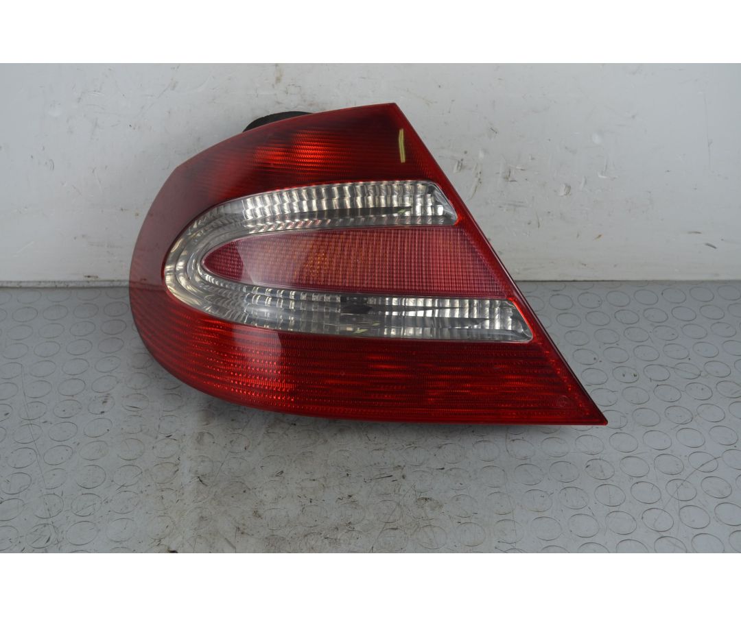 Fanale Stop Posteriore SX Mercedes CLK W209 dal 2002 al 2010 Cod A2098201364 1723027131821 Fanale Stop Posteriore SX Mercedes CLK W209 dal 2002 al 2010 Cod A2098201364 1723027131821
