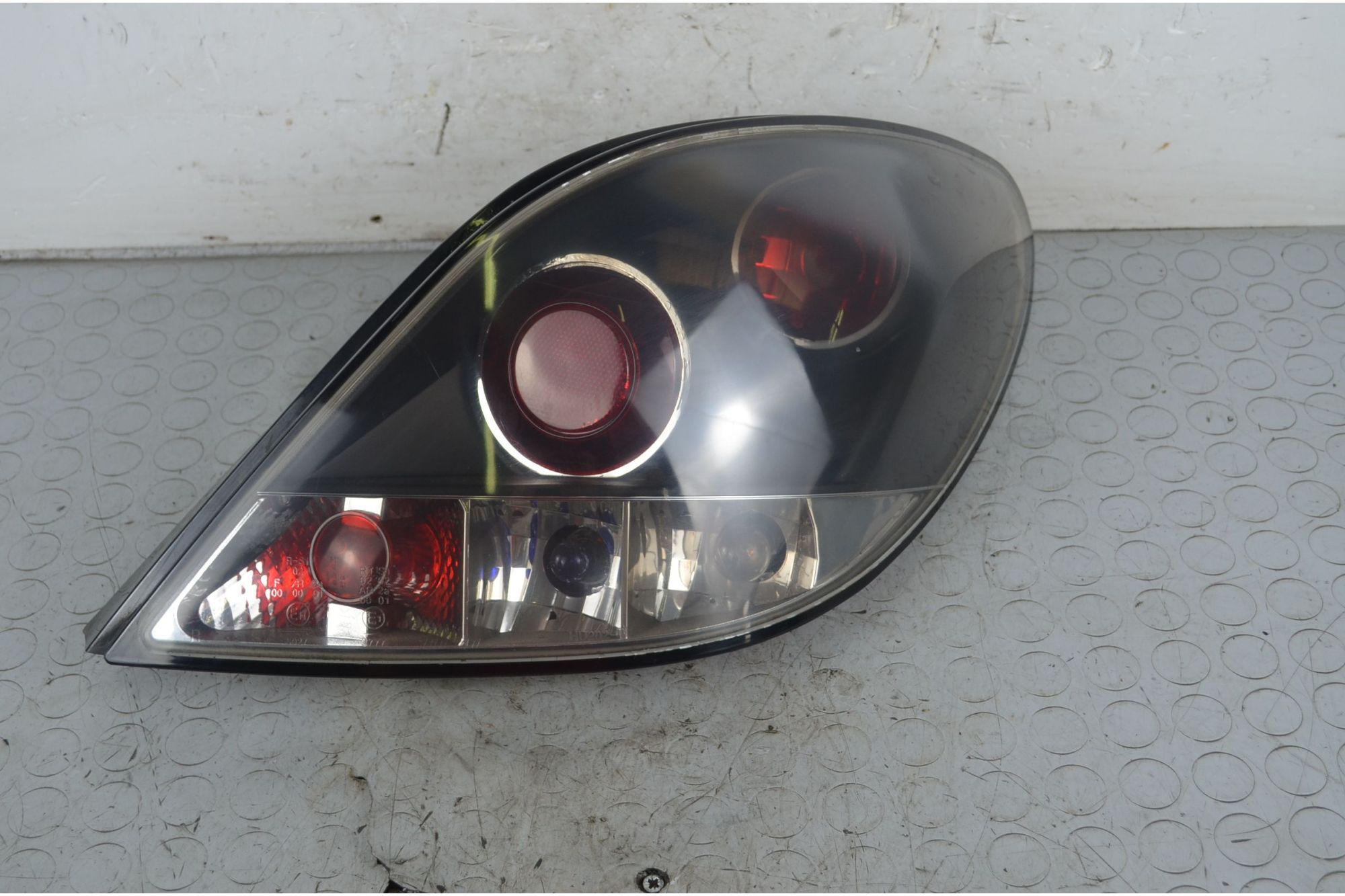 Fanale Stop Posteriore DX Peugeot 207 Tuning dal 2006 al 2015 6351Y7  1723190619768