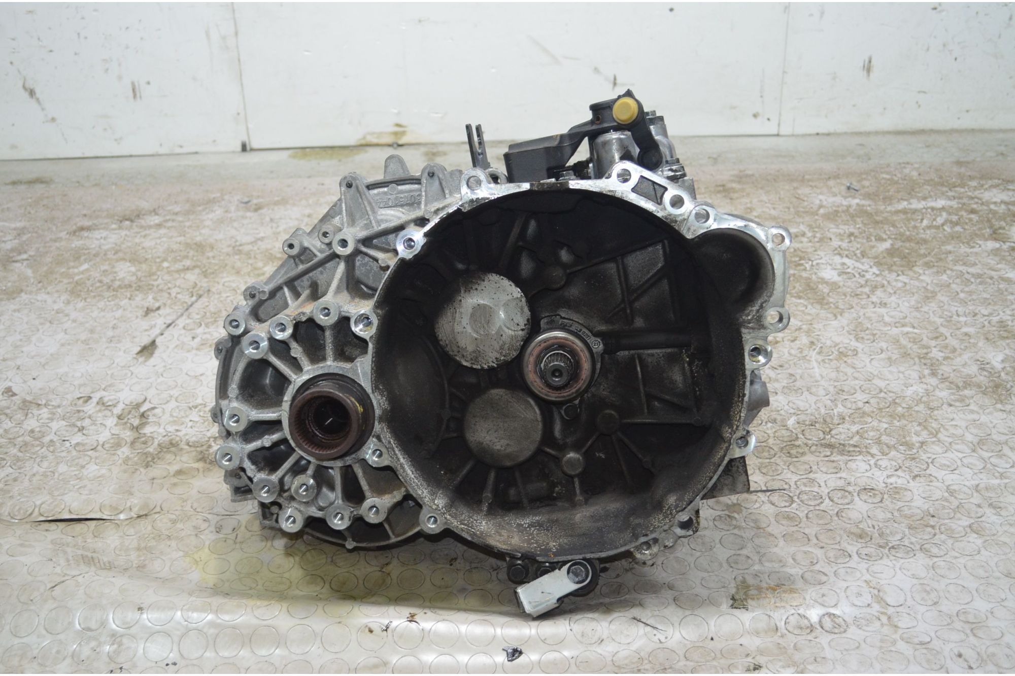 Cambio manuale 6 rapporti Volvo XC70 Dal 2000 al 2007 Cod 566R7002BB Cod motore D5244T4  1724425104103