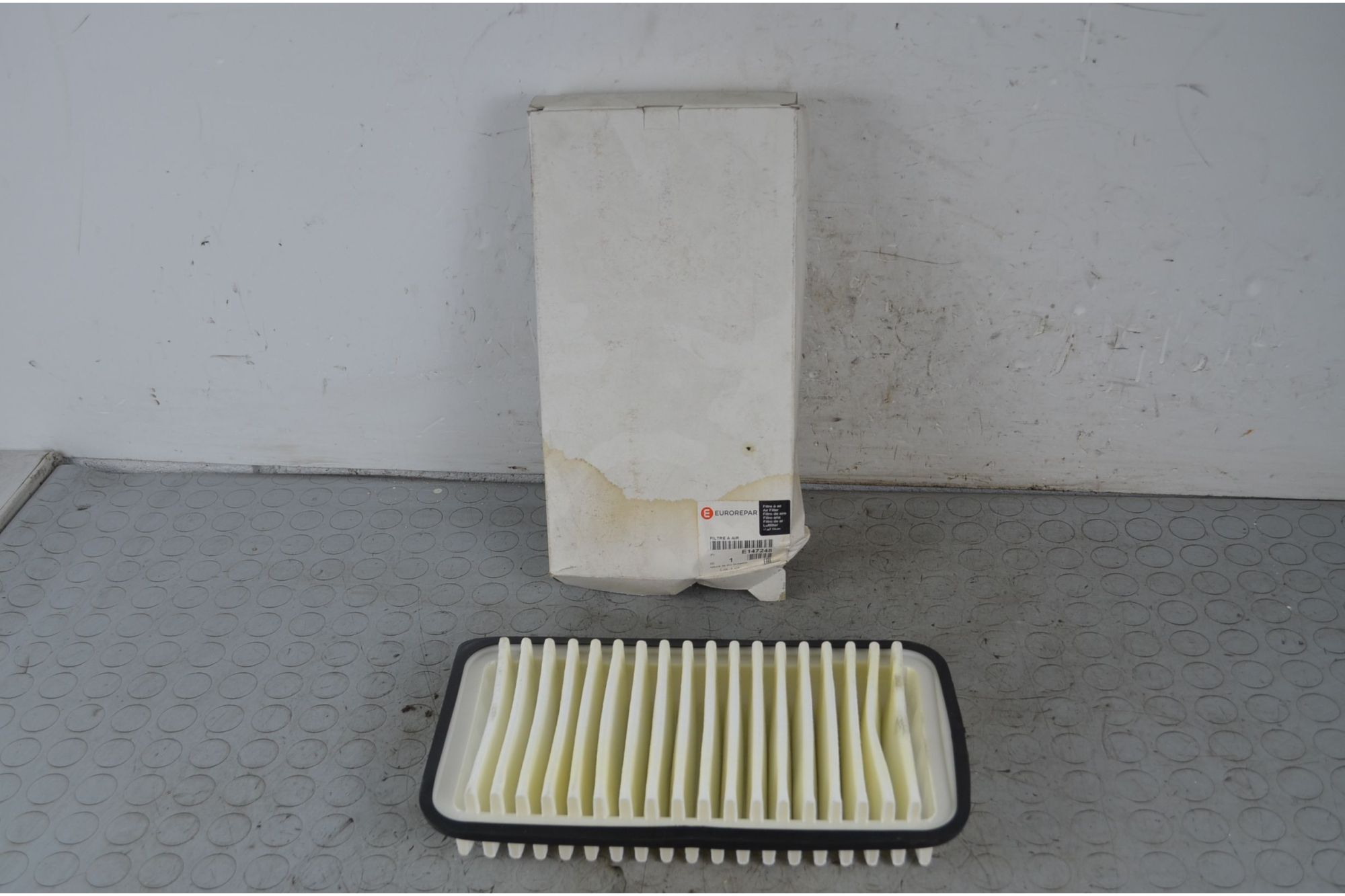 Filtro Aria Toyota Avensis II Dal 2003 al 2008 Cod E147248  1725348042336