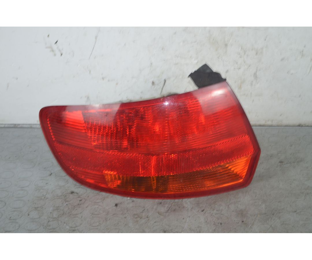 Fanale Stop posteriore esterno SX Audi A3 8P 5 Porte Dal 2003 al 2013 Cod 014218 1725628248885 Fanale Stop posteriore esterno SX Audi A3 8P 5 Porte Dal 2003 al 2013 Cod 014218 1725628248885