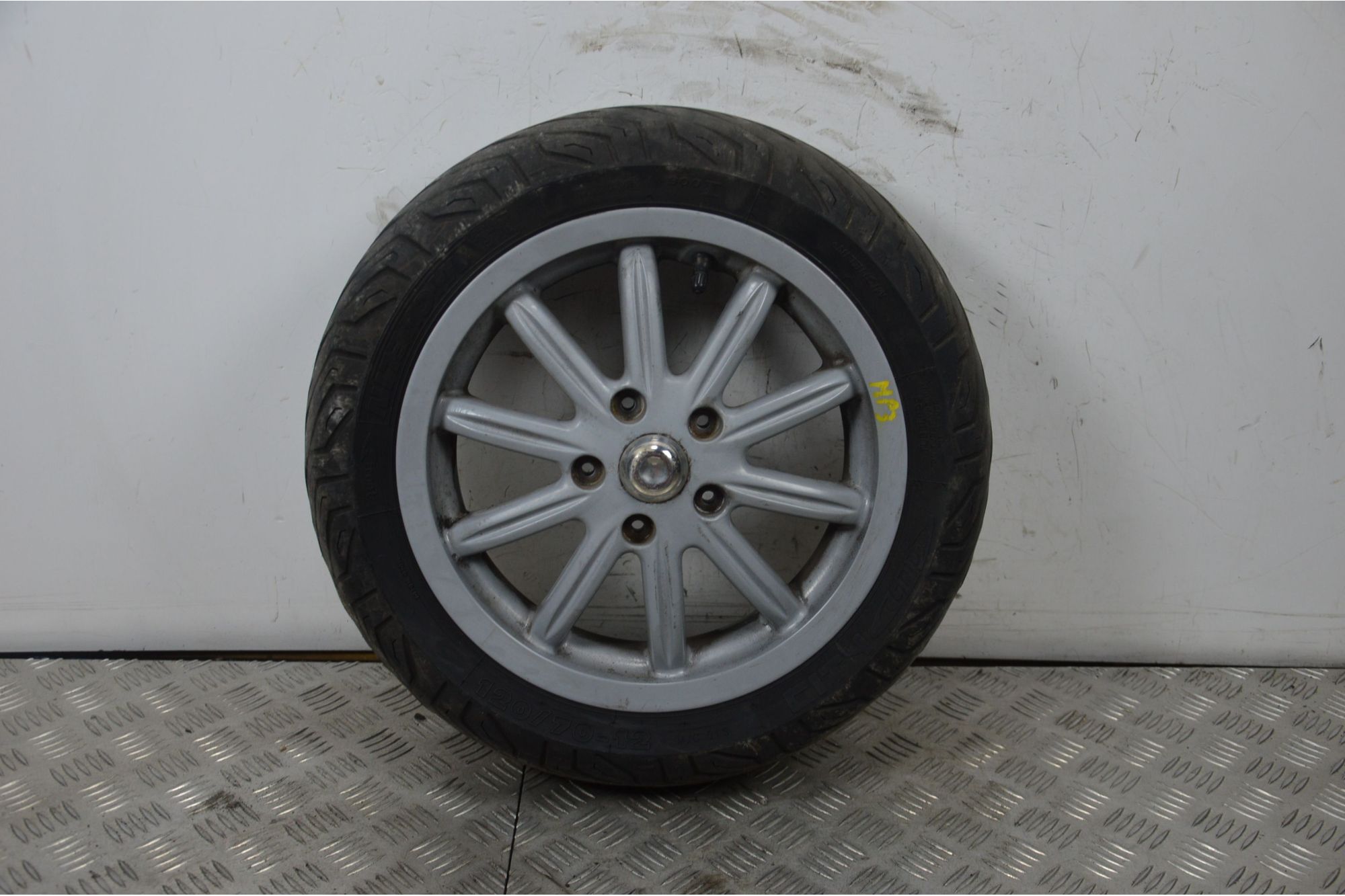 Cerchio Anteriore Piaggio MP3 125 / 250 / 300 / 400 / 500 dal 2009 al 2016  1725632545925