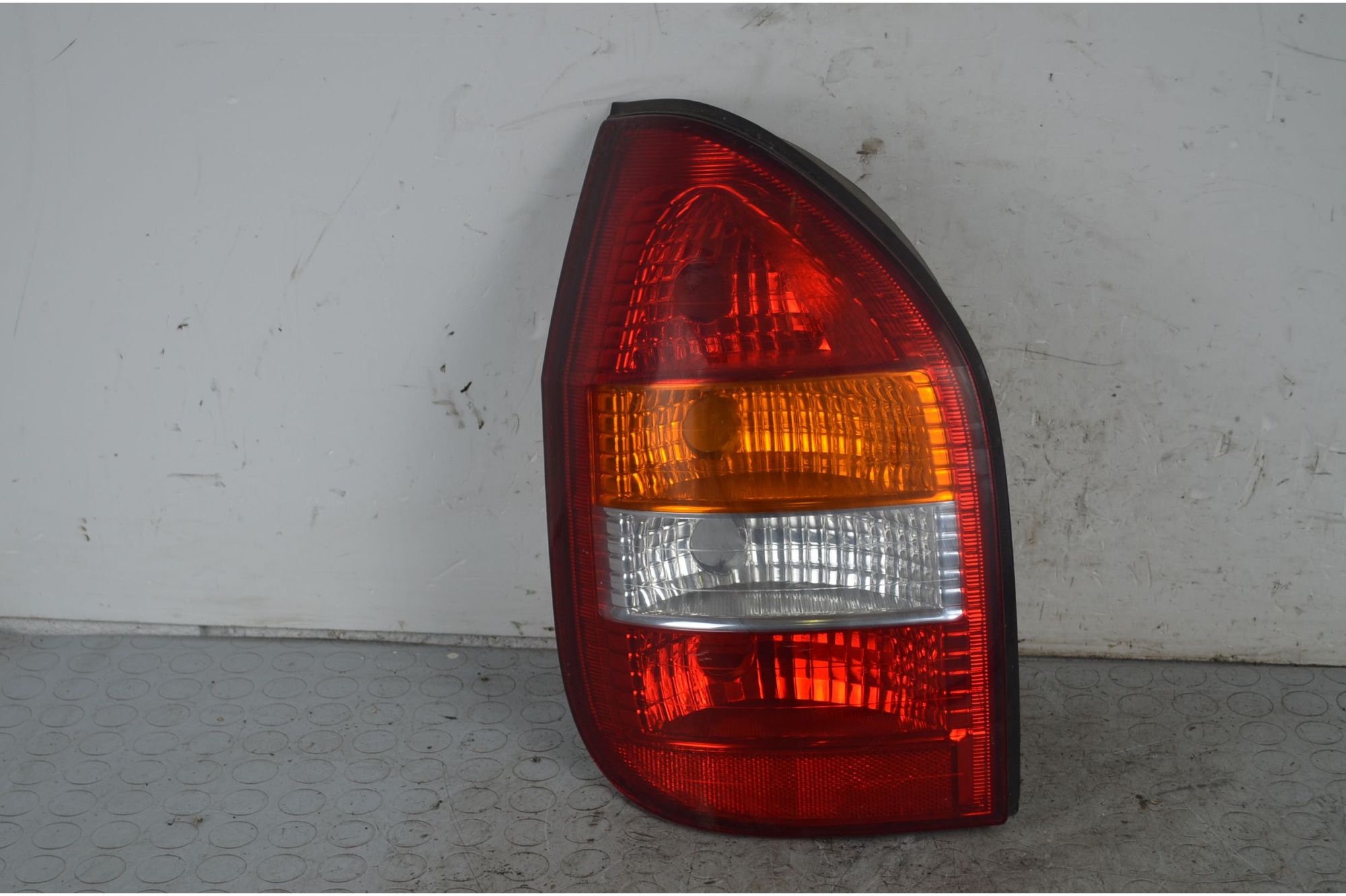 Fanale Stop posteriore SX Opel Zafira A Dal 1999 al 2005 Cod 9117444  1725866722260