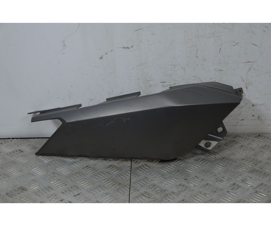 Carena Laterale Fianchetto Sinistro Yamaha X-Max XMax 250 Dal 2010 al 2013 COD 1SD-F1741 1725955691088 Carena Laterale Fianchetto Sinistro Yamaha X-Max XMax 250 Dal 2010 al 2013 COD 1SD-F1741 1725955691088