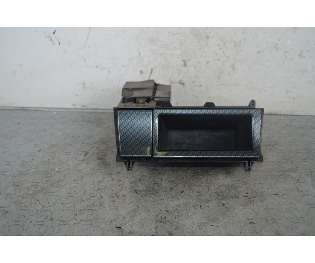 Posacenere Mercedes SLK Dal 1996 al 2003 Cod 1706801452 1726061253856 Posacenere Mercedes SLK Dal 1996 al 2003 Cod 1706801452 1726061253856