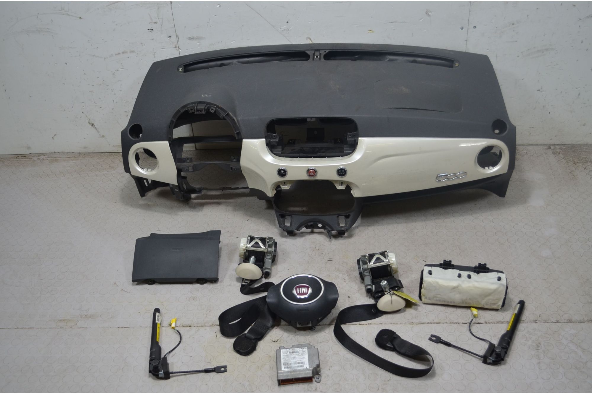 Kit Airbag Fiat 500 Dal 2007 al 2015 Cod 51782985  1726641914955