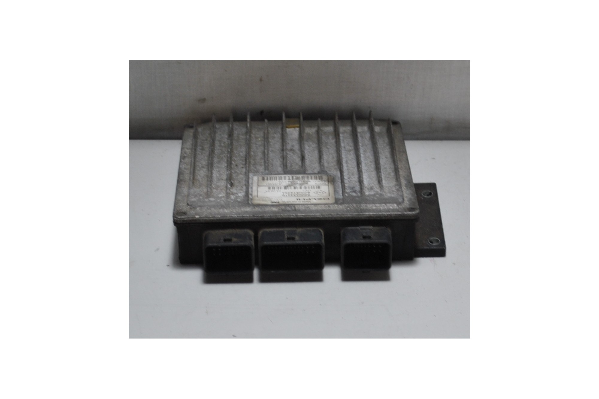 Centralina motore ECU Renault Megane dal 2002 al 2010 Cod. 8200334419  2411111181621