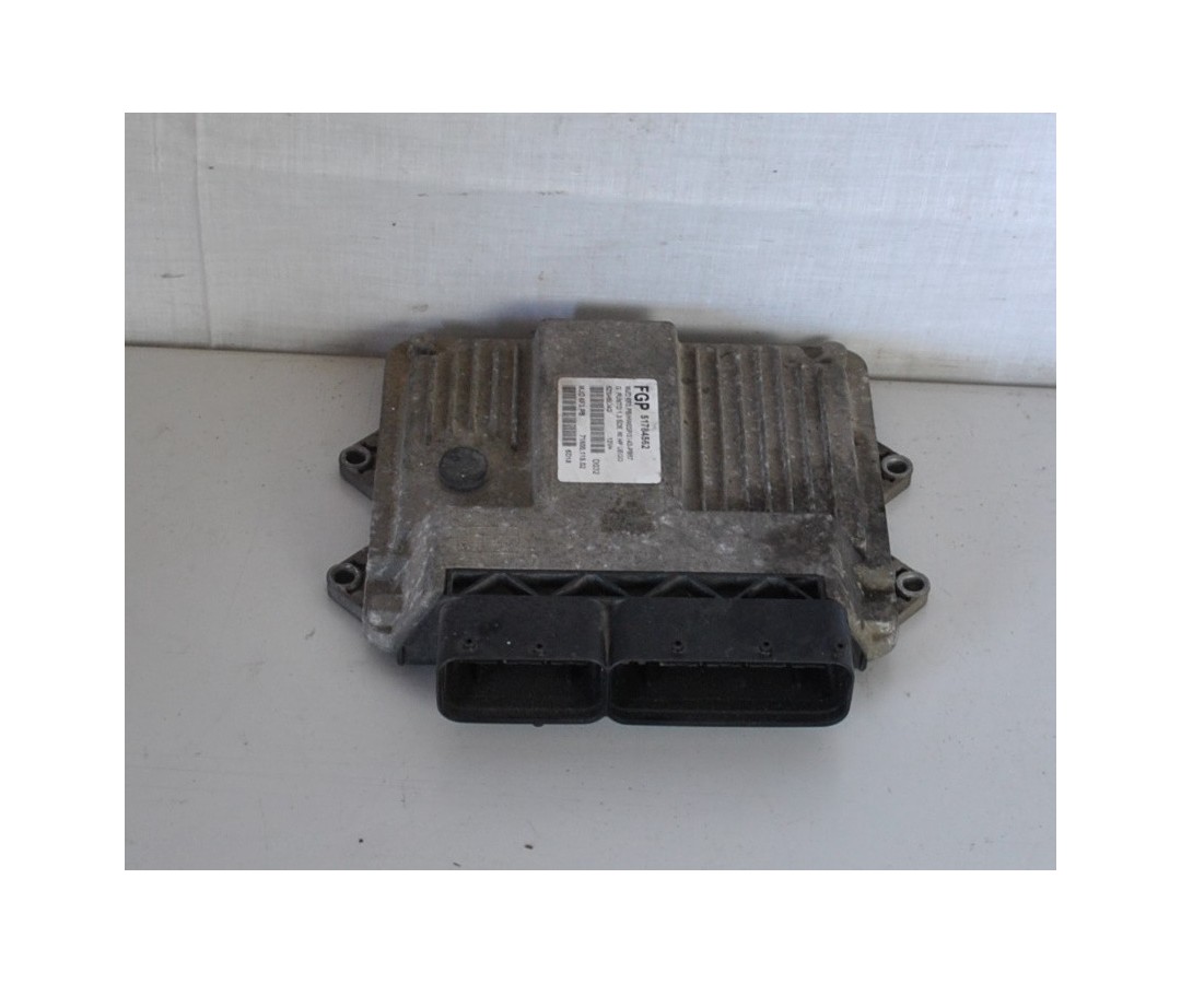 Centralina motore ECU Fiat Grande Punto 1.3 D Dal 2005 al 2012 codice: 51784562  2411111182000