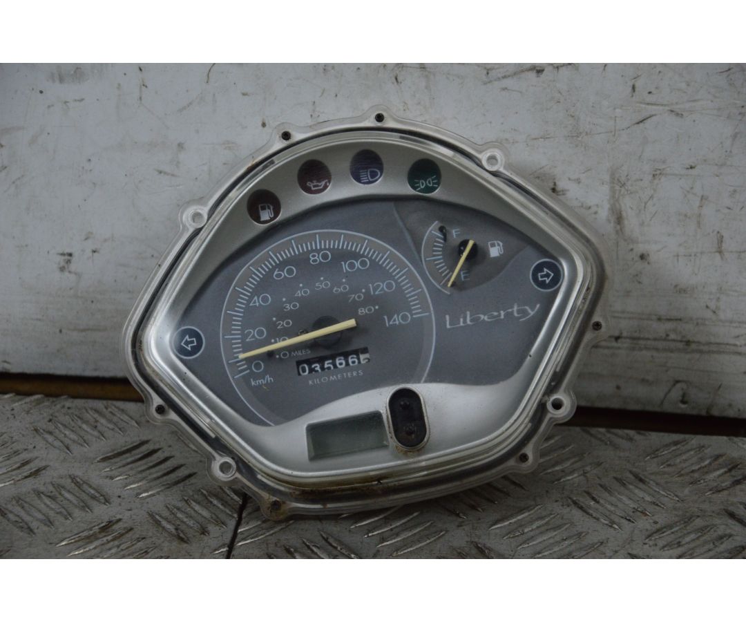 Strumentazione Contachilometri Piaggio Liberty 125 RST dal 2004 al 2008 Km 03566 1727187513978 Strumentazione Contachilometri Piaggio Liberty 125 RST dal 2004 al 2008 Km 03566 1727187513978