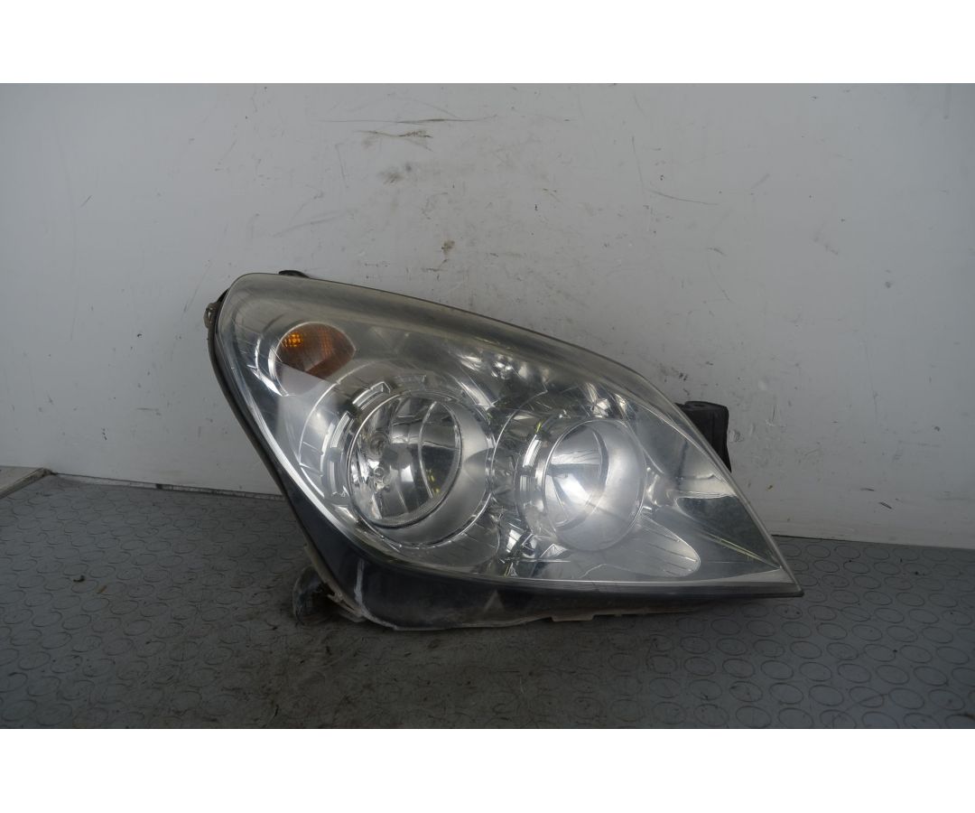Faro Anteriore Dx Opel Astra H dal 2004 al 2011 Cod 93190070 1727248751806 Faro Anteriore Dx Opel Astra H dal 2004 al 2011 Cod 93190070 1727248751806