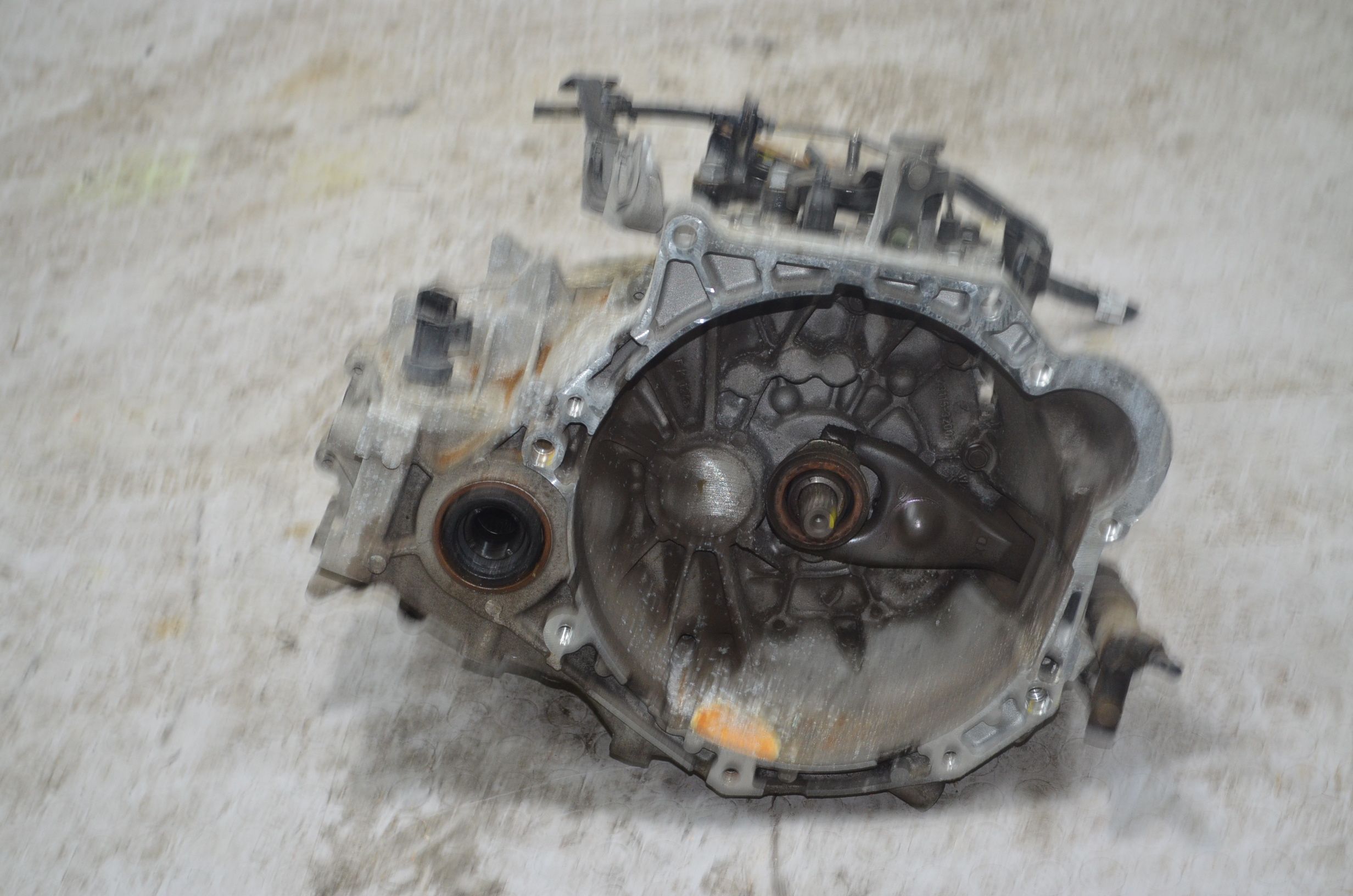 Scatola del cambio manuale Kia Venga Dal 2010 al 2019 Cod motore G4FA