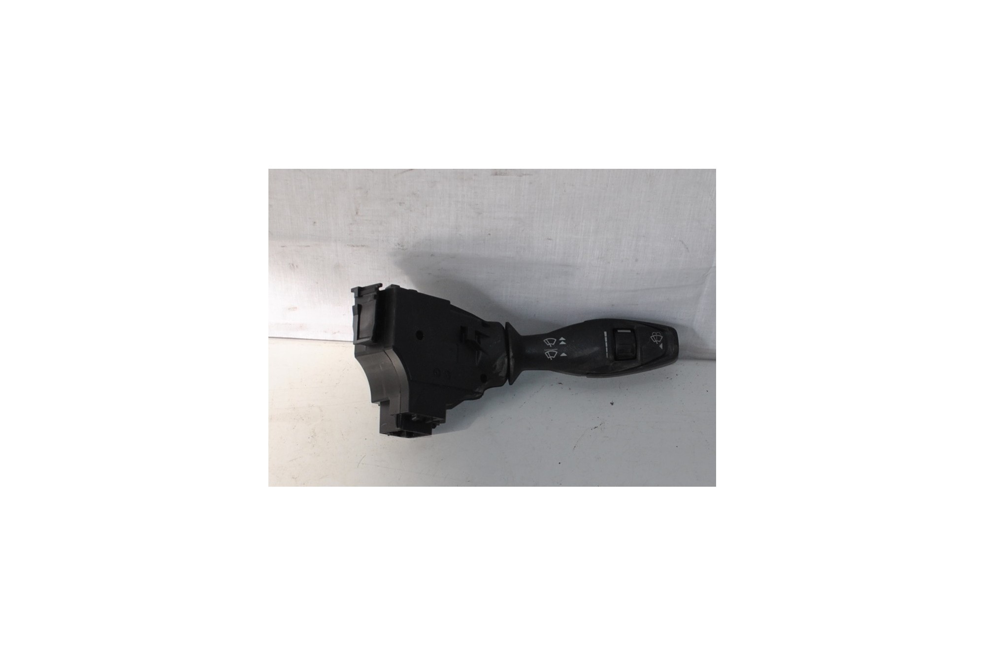 Devioluci DX Ford Fiesta VI dal 2008 al 2017 Cod 8A6T-17A553-AC  2411111183120