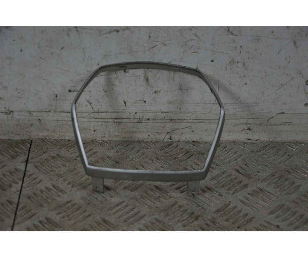 Carena Cornice Faro Anteriore Lambretta V 50 Special Dal 2021 al 2024 1728296835609 Carena Cornice Faro Anteriore Lambretta V 50 Special Dal 2021 al 2024 1728296835609