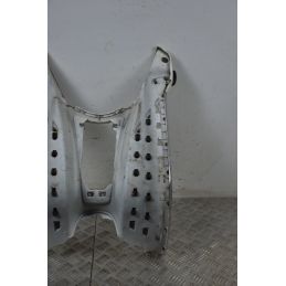 Carena Pedana Poggiapiedi Piaggio Vespa Primavera 150 Dal 2014 al 2021  1728565044107