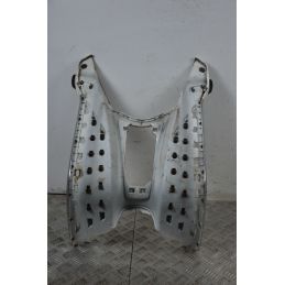 Carena Pedana Poggiapiedi Piaggio Vespa Primavera 150 Dal 2014 al 2021  1728565044107