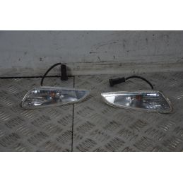 Coppia Frecce Anteriori Piaggio Vespa Primavera 150 Dal 2014 al 2021  1728566389818
