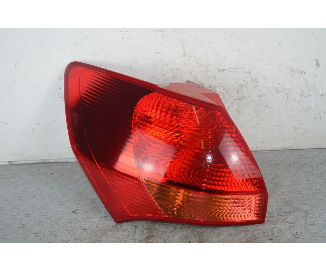Fanale Stop posteriore esterno SX Kia Venga Dal 2010 al 2019 Cod 924011P200 1728641027451 Fanale Stop posteriore esterno SX Kia Venga Dal 2010 al 2019 Cod 924011P200 1728641027451