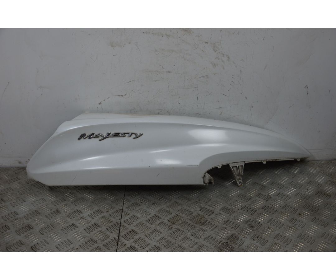 Carena Fianchetto Destro Dx Yamaha Majesty 400 dal 2008 al 2012 1728980947045 Carena Fianchetto Destro Dx Yamaha Majesty 400 dal 2008 al 2012 1728980947045