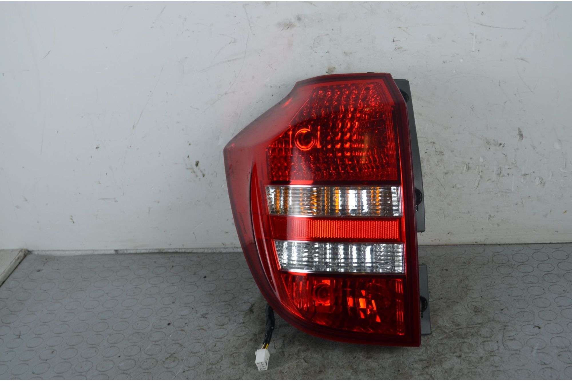 Fanale stop posteriore SX inferiore Kia Ceed SW Dal 2006 al 2012 Cod 924011H350  1729517480721