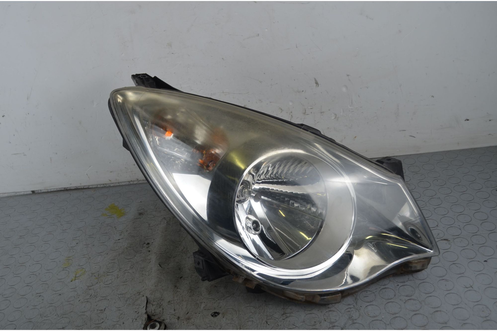 Faro Anteriore DX Opel Agila B Dal 2008 al 2015 Cod 93193969  1730277314652
