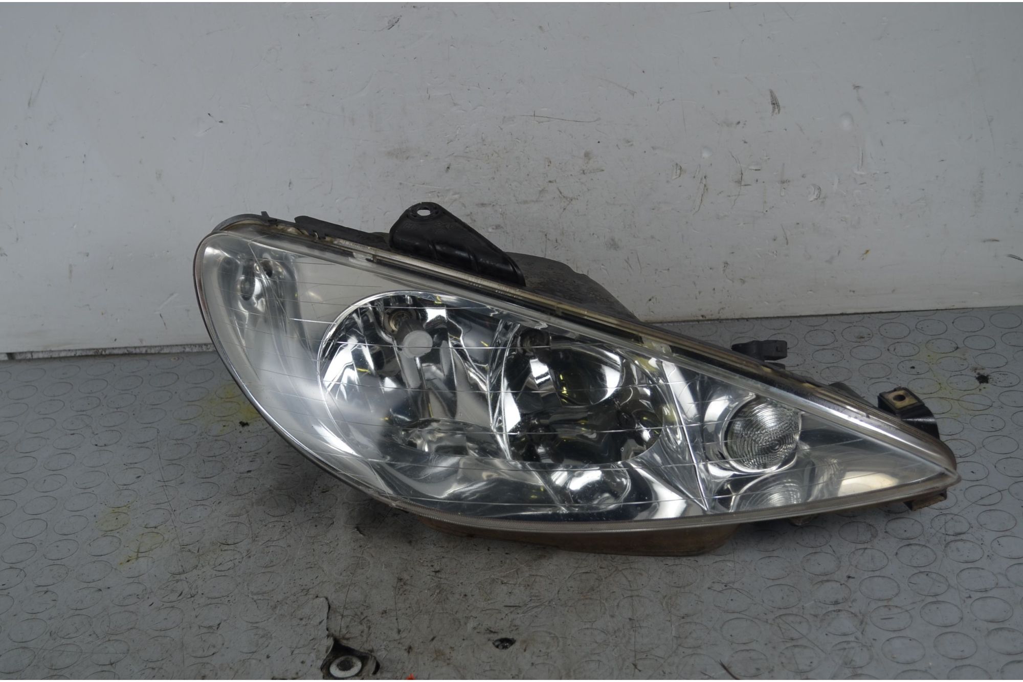 Faro Anteriore DX Peugeot 206 Dal 1998 al 2012 Cod 6204S9  1730370034594