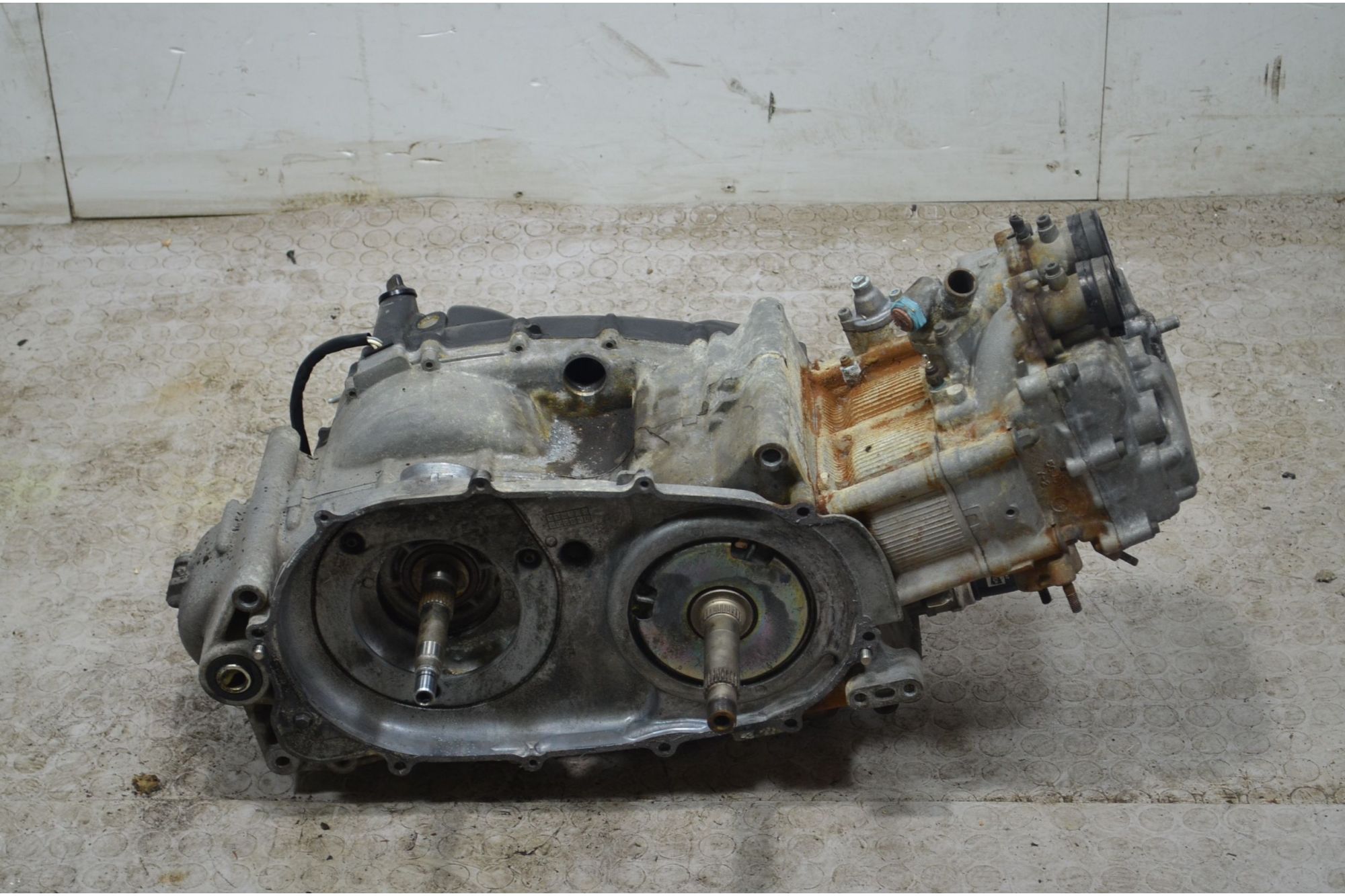 Blocco Motore Yamaha Tmax T-Max 500 Dal 2001 al 2007 Cod 033583X Cod Motore J401E  1730725480311