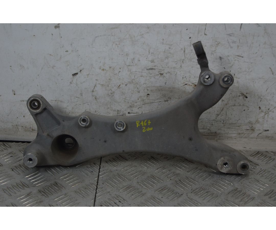 Staffa Supporto Marmitta Kymco Agility 200 R16 + Dal 2017 al 2020 1731506690042 Staffa Supporto Marmitta Kymco Agility 200 R16 + Dal 2017 al 2020 1731506690042
