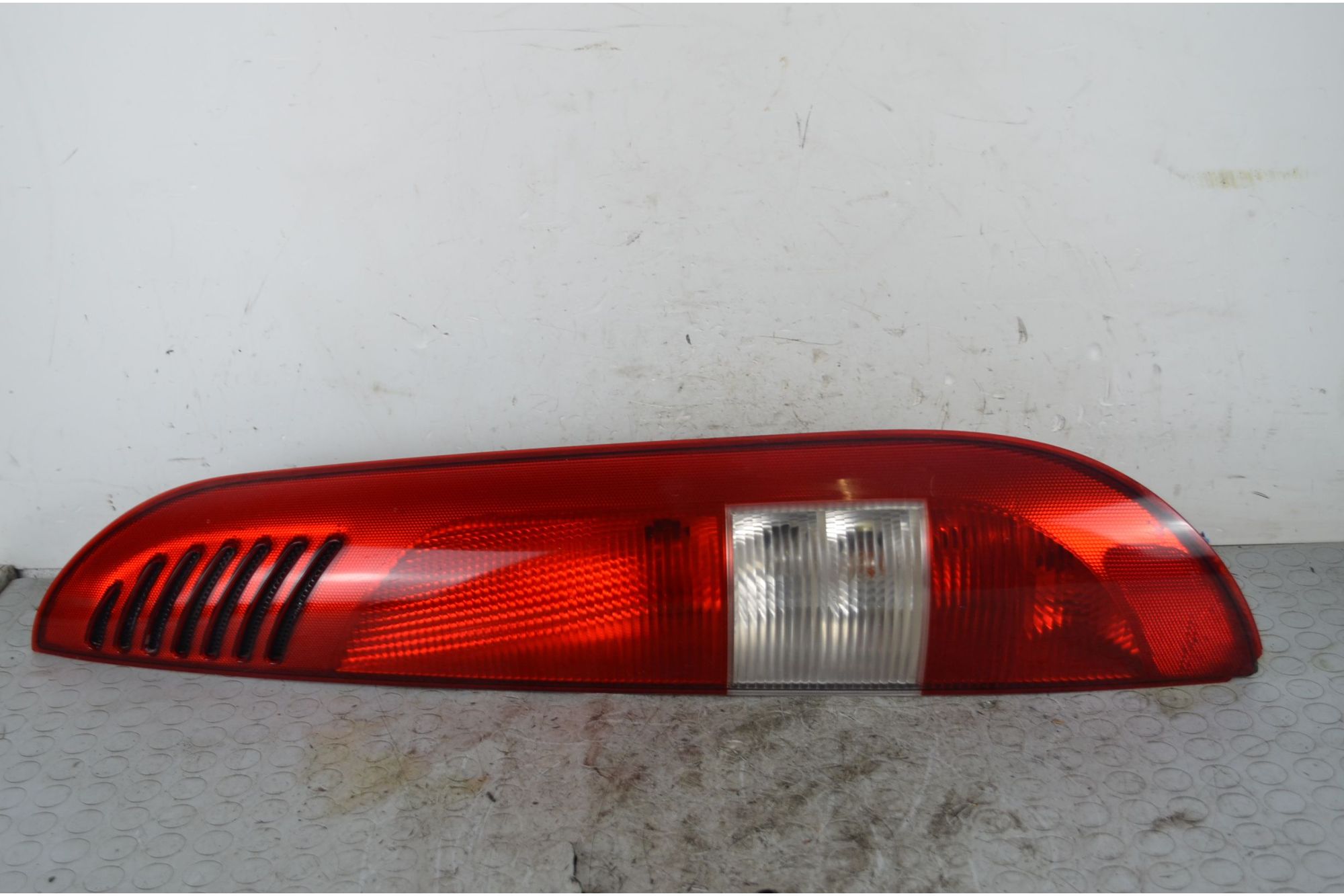 Fanale stop posteriore DX Mercedes Vaneo Dal 2001 al 2005 Cod OE A4148200164  1732117815985