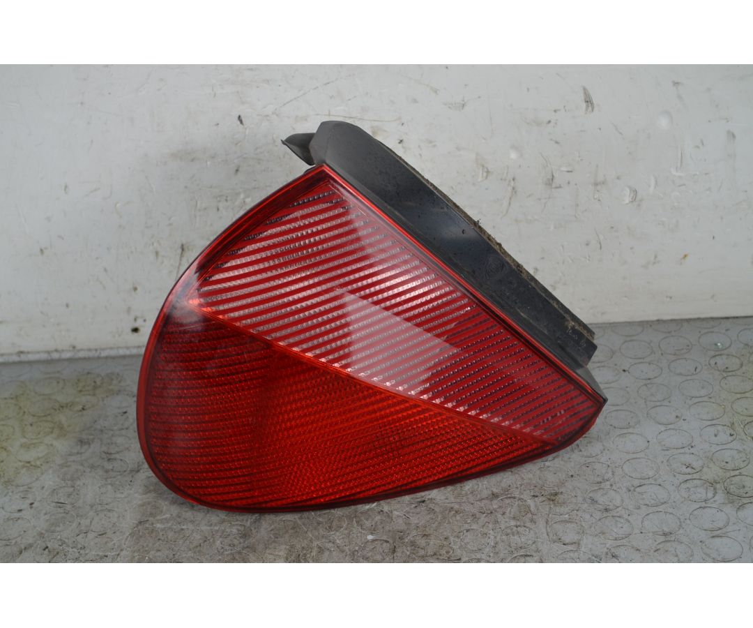 Fanale Stop Posteriore SX Lancia Lybra Dal 1999 al 2006 Cod 46814266 1732525426872 Fanale Stop Posteriore SX Lancia Lybra Dal 1999 al 2006 Cod 46814266 1732525426872