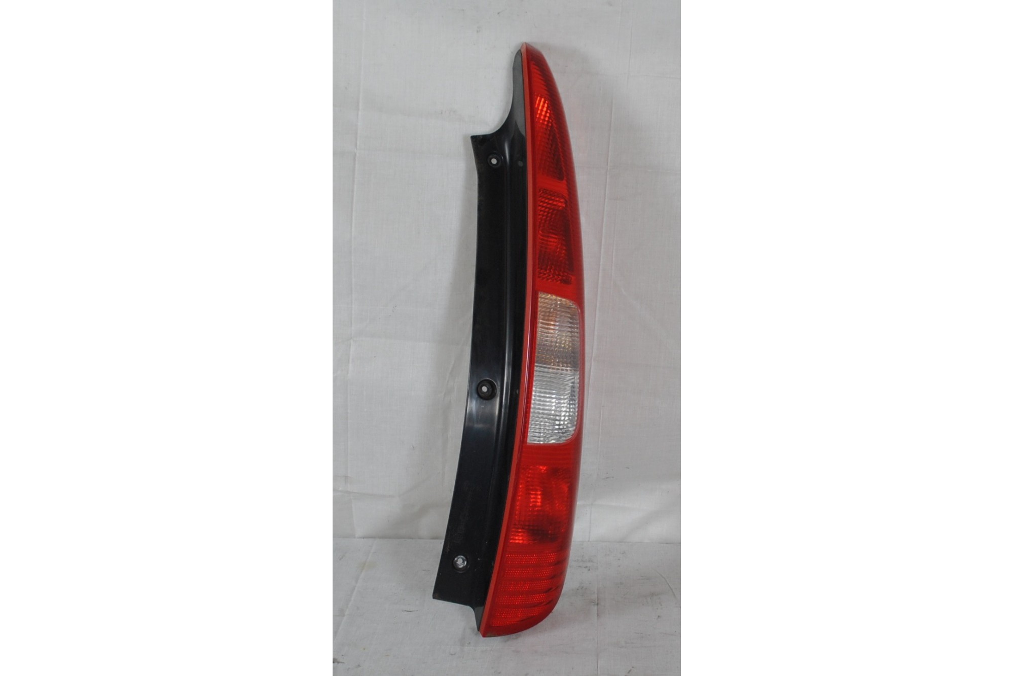 Fanale stop posteriore destro DX Mitsubishi Colt VI Dal 2004 al 2012 cod. 27950204  1617183981010