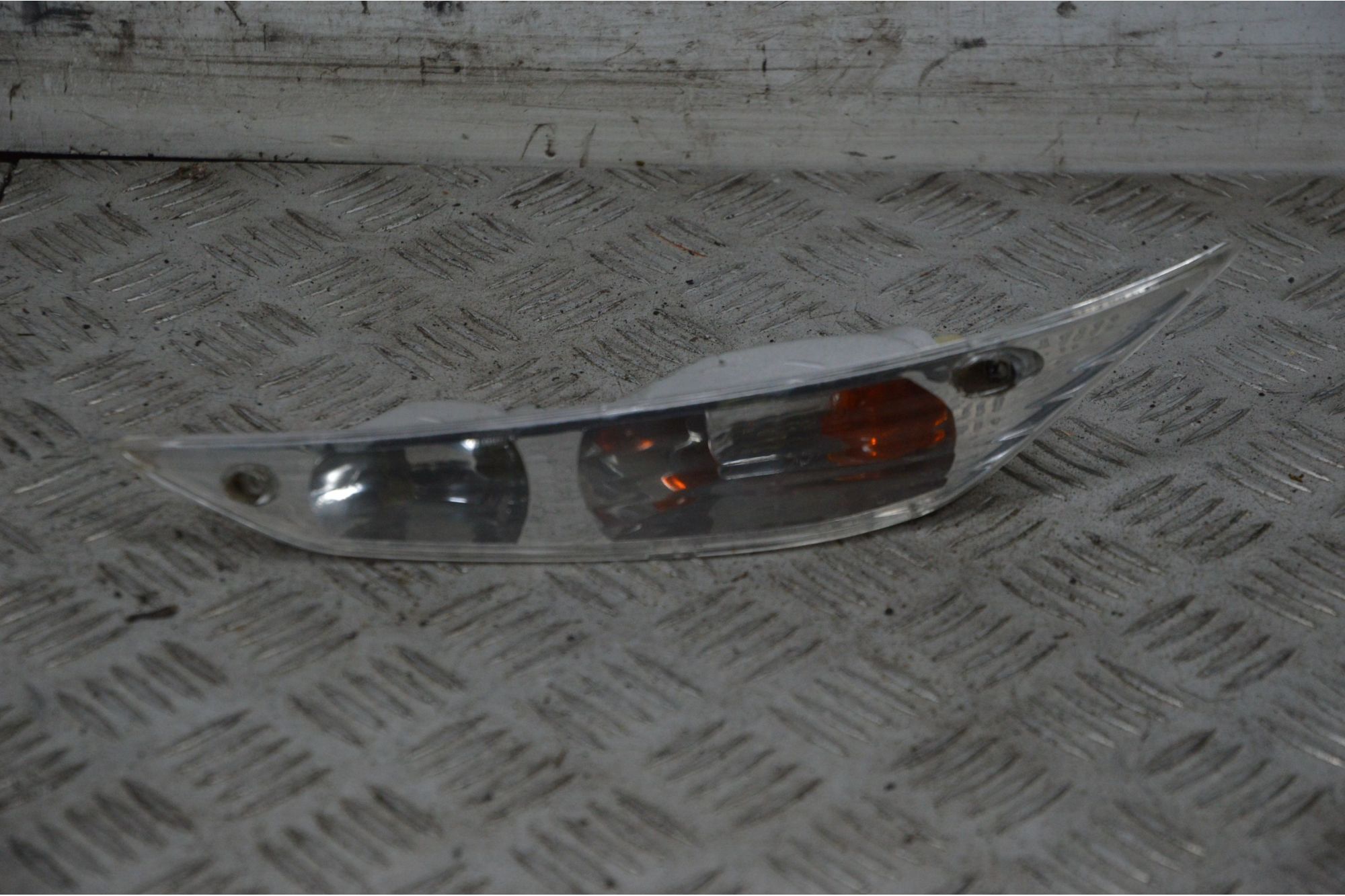 Freccia Anteriore sinistra Sx Piaggio Zip 50 2t Dal 2000 al 2018  1732890803902