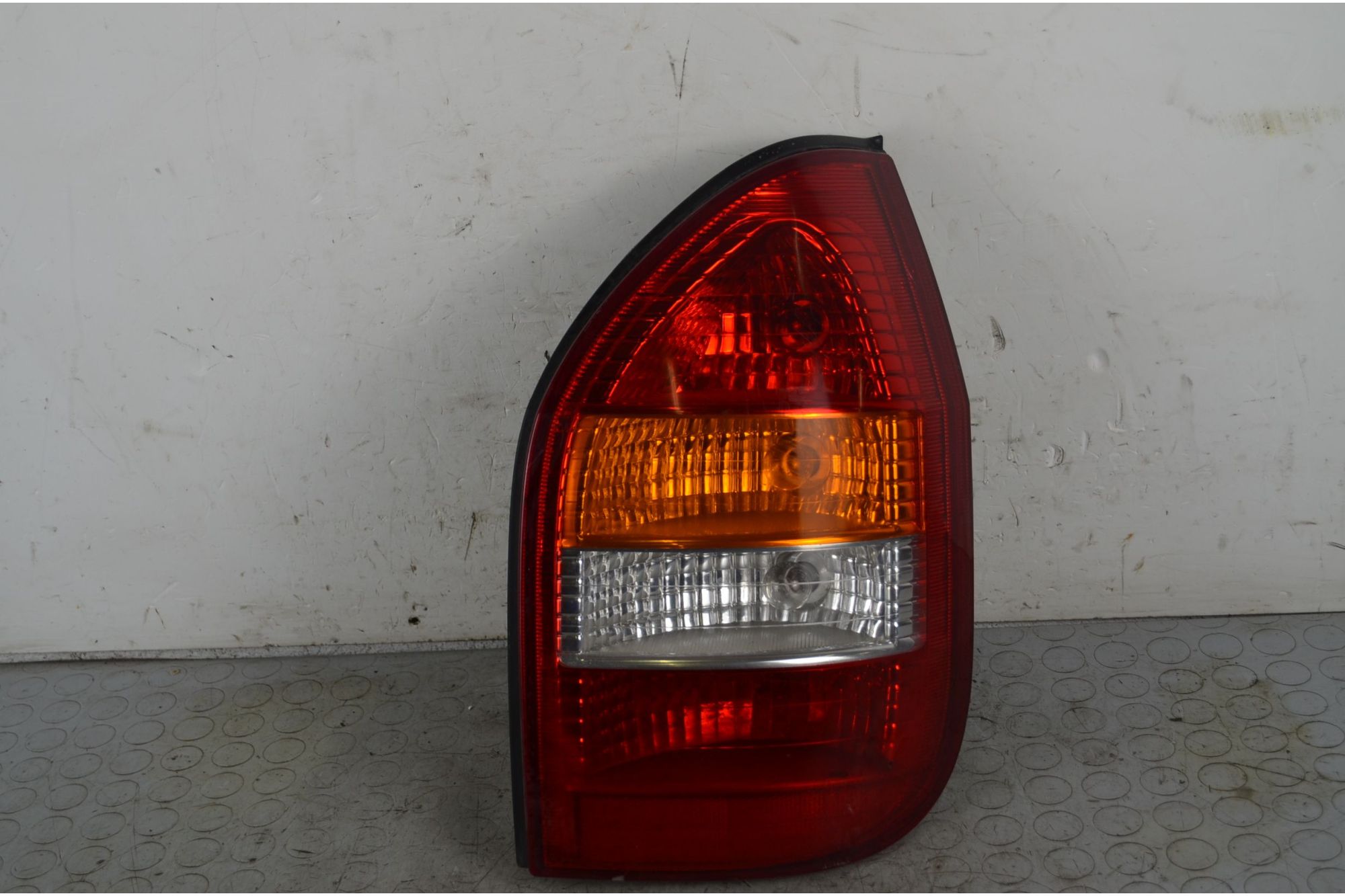 Fanale Stop Posteriore DX Opel Zafira A Dal 1999 al 2005 Cod 9117446  1733138975061