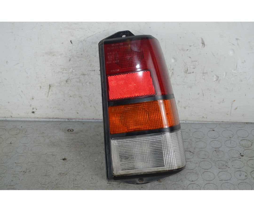 Fanale Stop Posteriore DX Fiat Panda Dal 1980 al 2003 Cod 7572825 1733217061128 Fanale Stop Posteriore DX Fiat Panda Dal 1980 al 2003 Cod 7572825 1733217061128