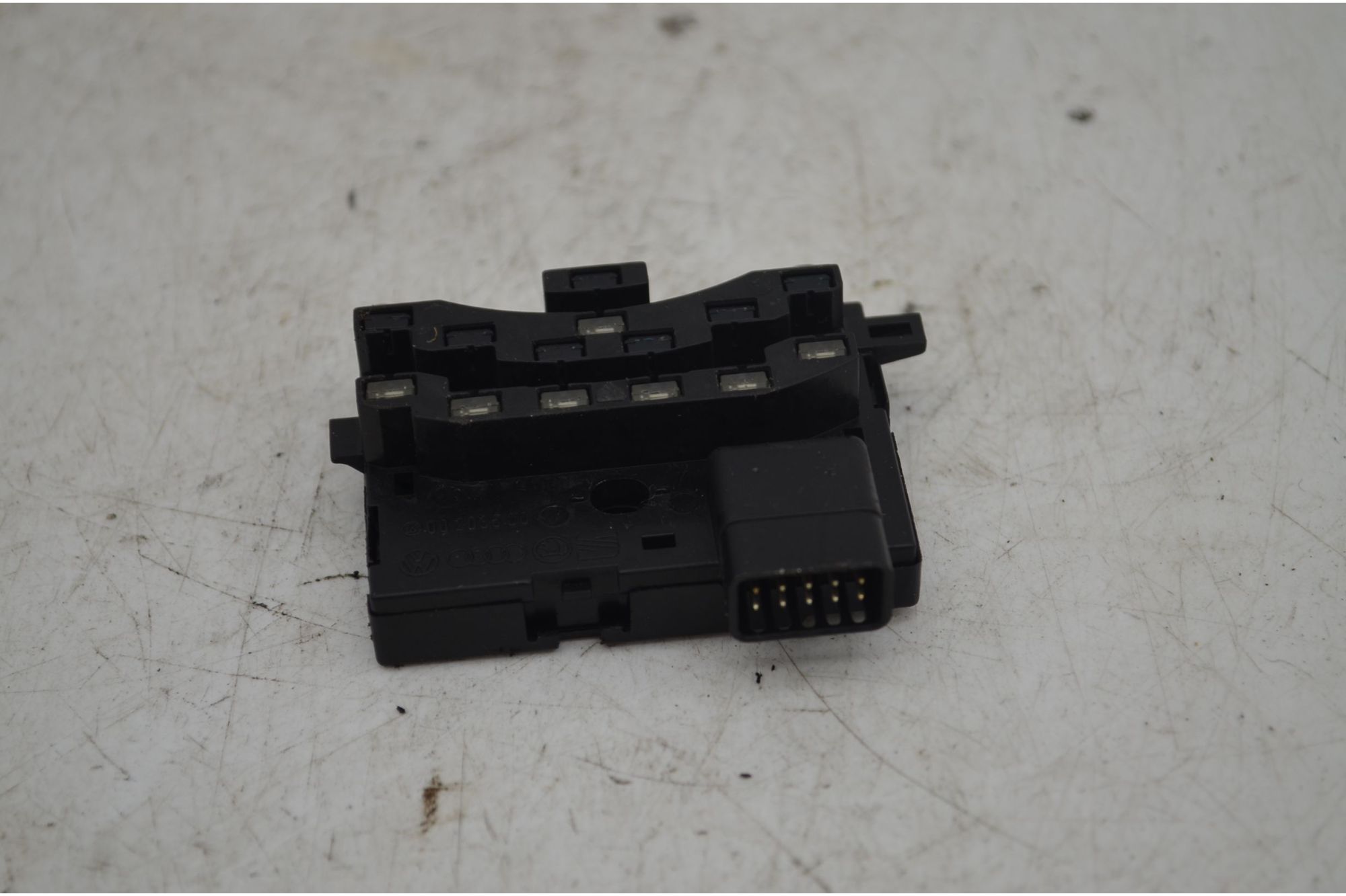 Sensore angolo di sterzata Volkswagen Touran Dal 2003 al 2010 Cod 1K0959654  1733301251633