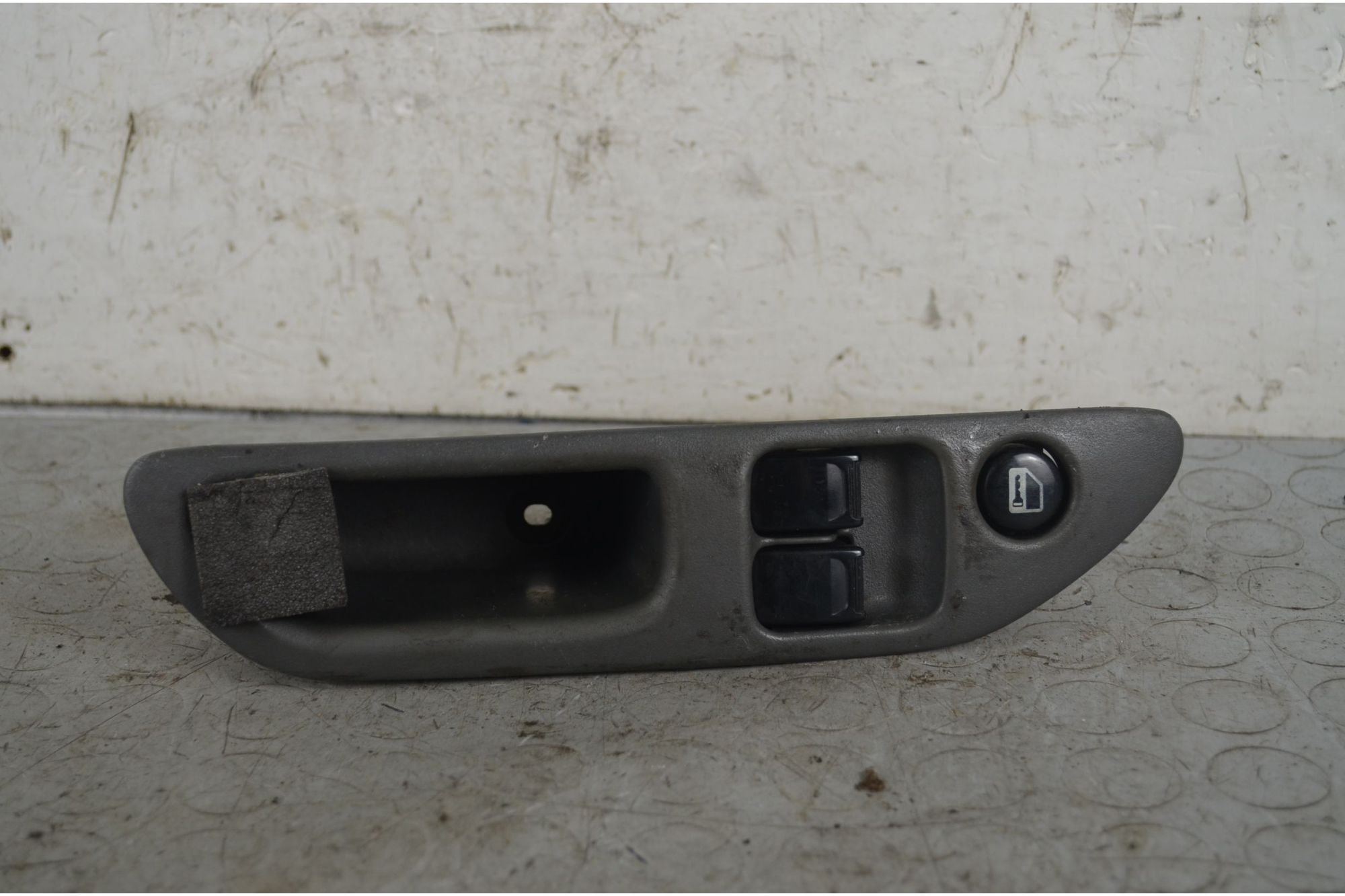 Pulsantiera alzacristalli anteriore SX Opel Agila A Dal 2000 al 2004 Cod 551-5m04  1733392422196