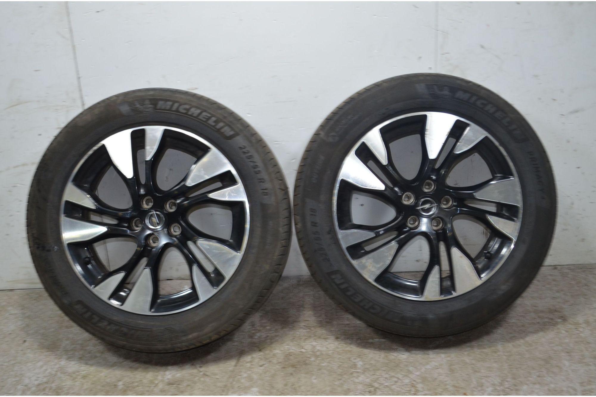 Due Ruote Complete Opel Crossland X  Dal 2020 in poi 225 55 R18  1733403403756
