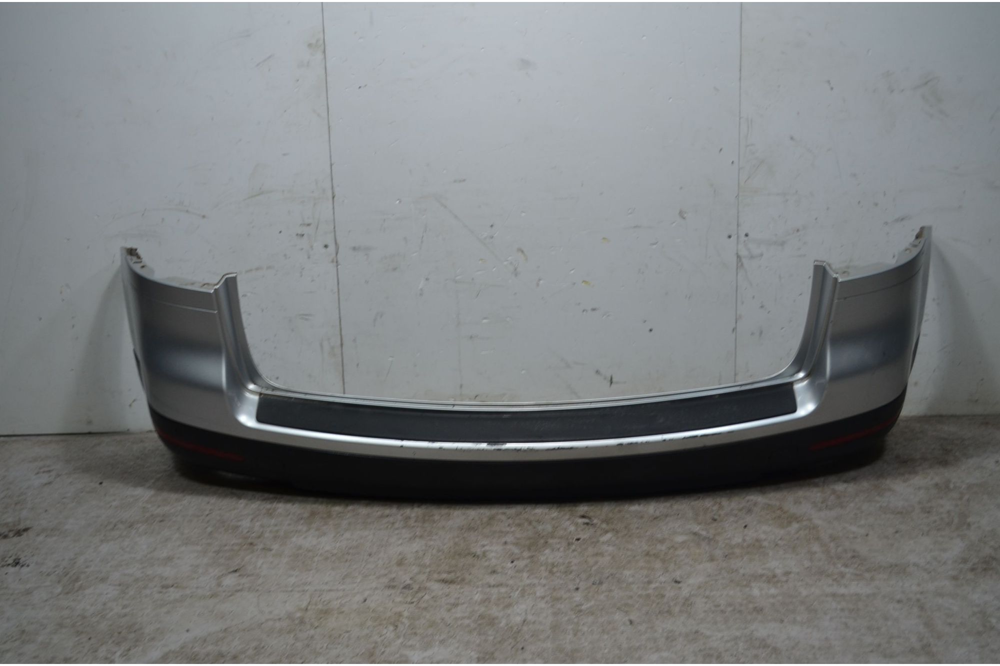 Paraurti Posteriore Volkswagen Touareg Dal 2002 al 2010 Cod 7L6807417DGRU  1733484281069