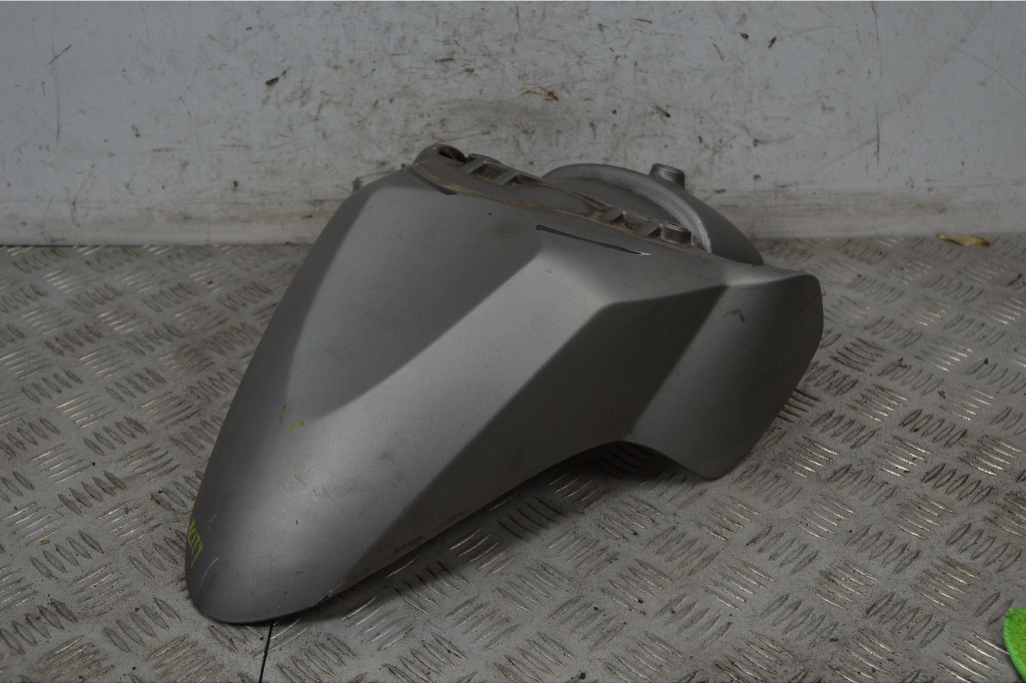 Carena Parafango Anteriore Yamaha X-City Xcity 250 dal 2006 al 2016  1733736065393