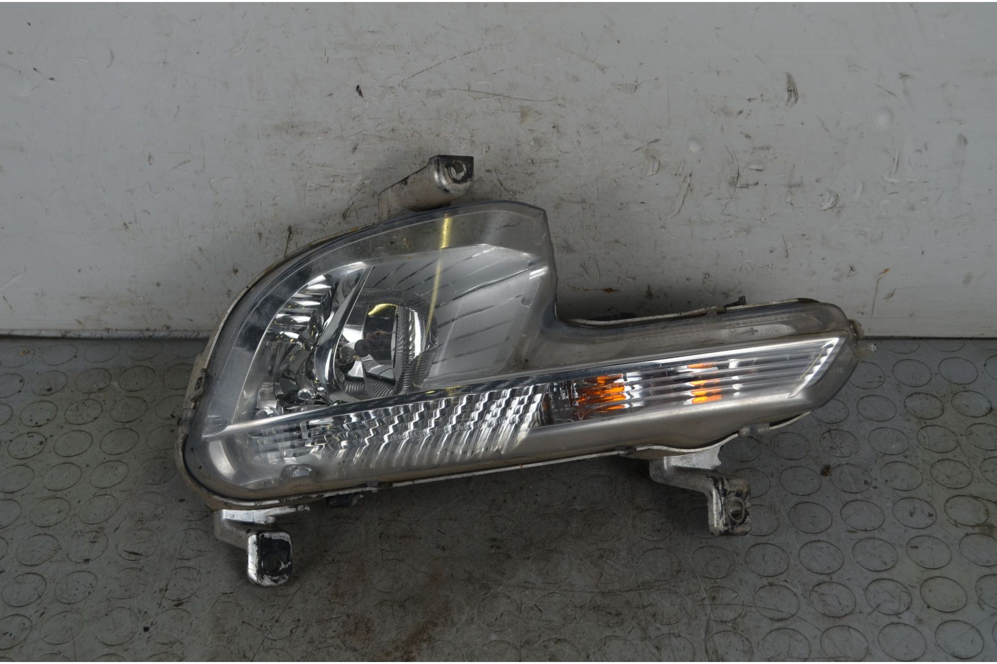 Fendinebbia Anteriore SX Peugeot 508 Dal 2010 al 2018 Cod 6208W2  1733751826542